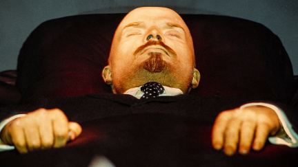 Příliš drahá věčnost Lenina. Rusko stojí péče o mumii bolševického vůdce miliony