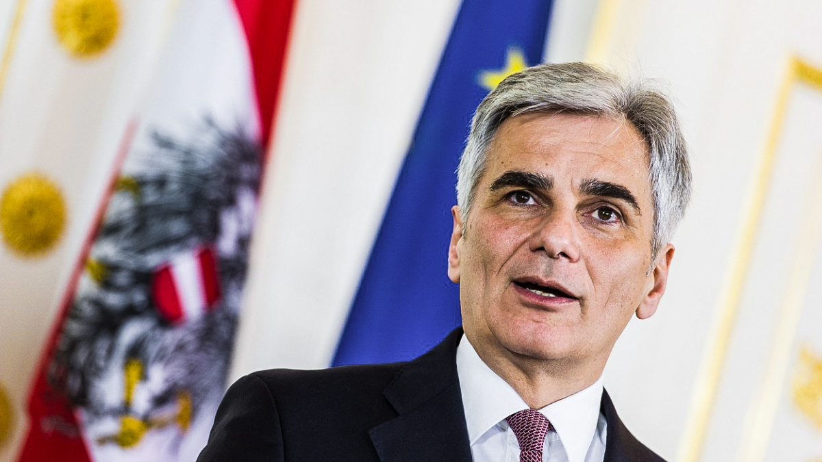 Rakouský kancléř rezignoval. Necítí prý podporu kolegů