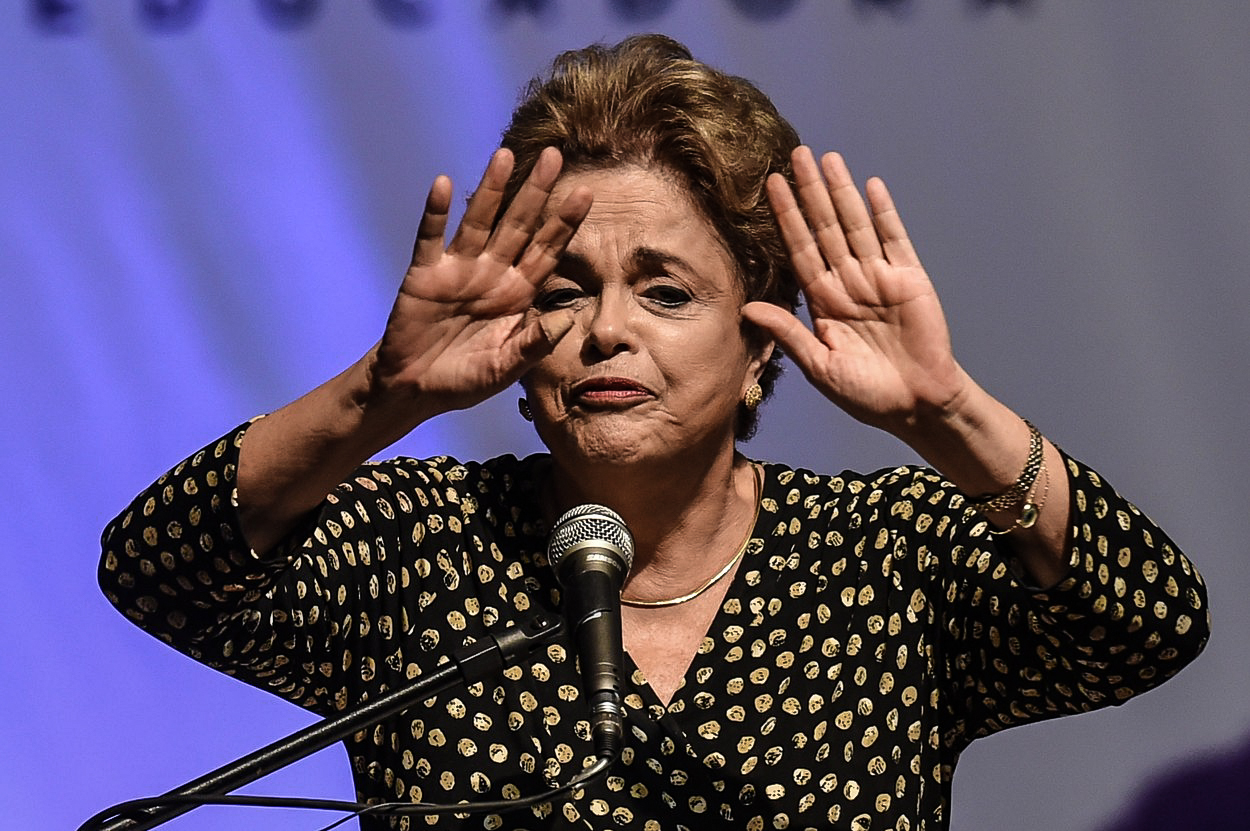 Brazilci po zmatcích odvolali prezidentku. Podle ní jde o převrat