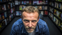 Praha odmítá 'sanovat spisovatele'. Severské státy z literatury udělaly úspěšný obchodní artikl