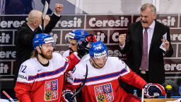 Aktualizováno: Dárky pro kouče Vůjtka k 69. narozeninám: skalp Švýcarů a triumf ve skupině