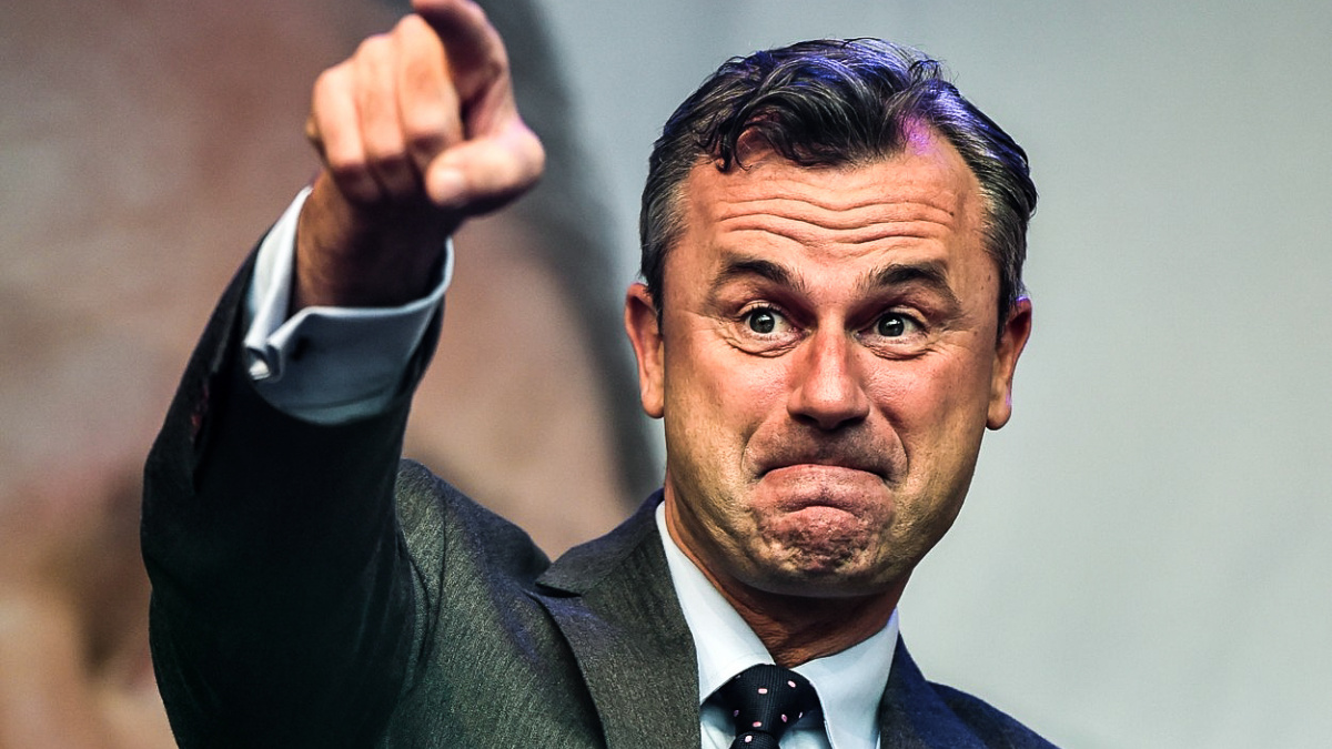 Kdopak by se Hofera bál. Jak pravicový radikál okouzlil Rakousko