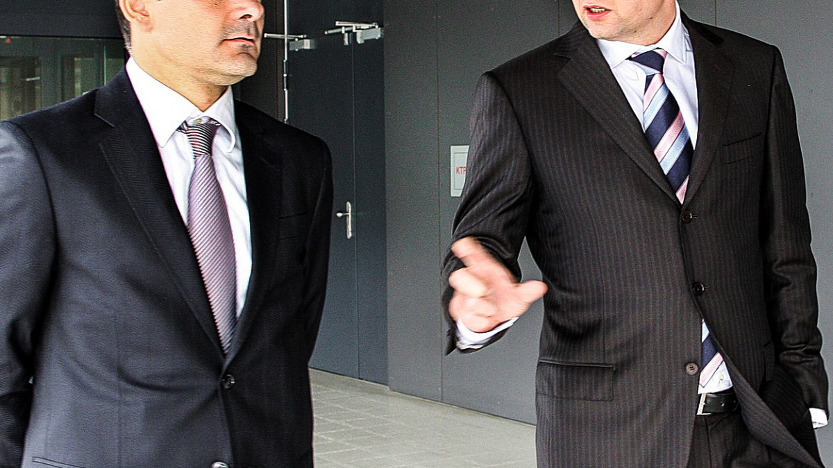 Vyšetřovatelé daňové Kobry cílí na transakce firmy založené miliardářem Koreckým