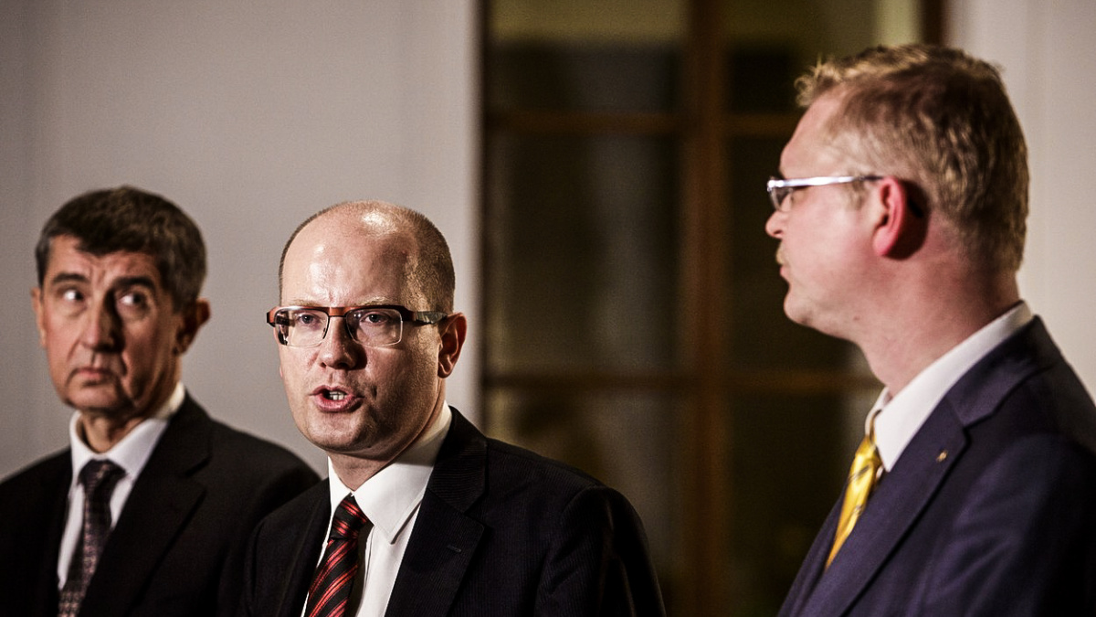 Koalice jako domek z karet: Její rozpad se blíží. Kdy to přijde?