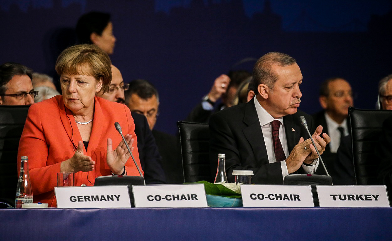 Turci zuří. Němci uznali genocidu Arménů