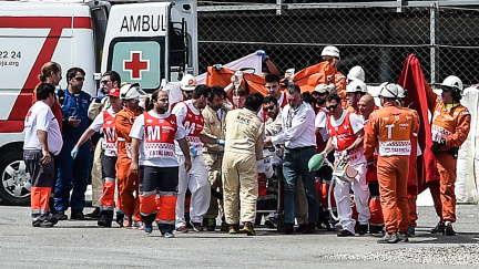 Aktualizováno: Tragédie v Moto2! Salom zemřel po pádu v tréninku na Velkou cenu Katalánska