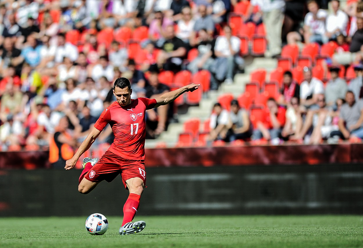 Fotbalisté v generálce na Euro prohráli s Koreou 1:2. Rozhodly chyby Čecha a Rosického