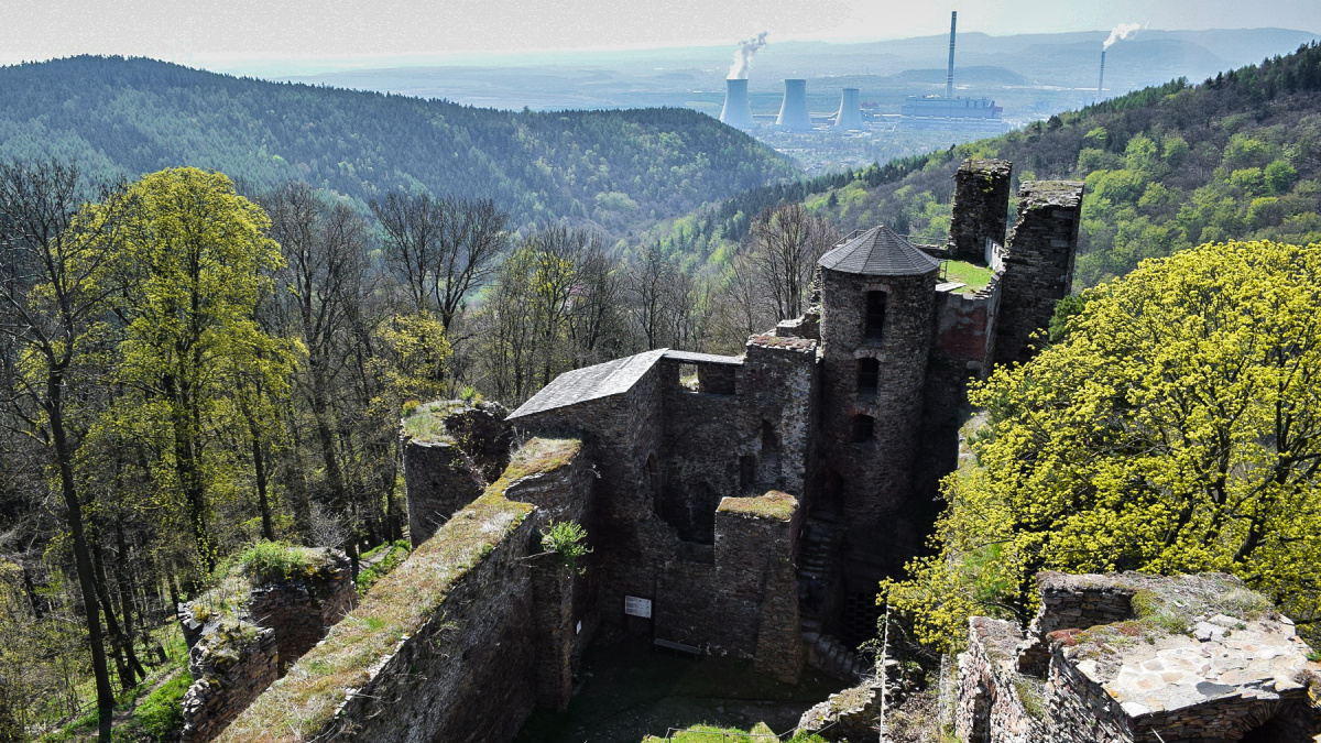 Hrad Hasištejn a český Odysseus pohřbený na dně vodní nádrže