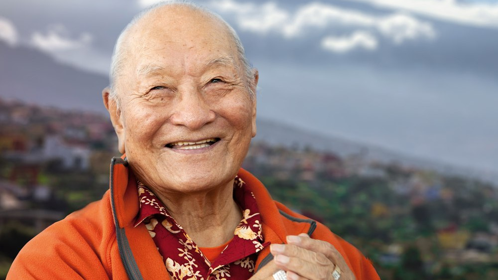 Do Prahy zavítá po 14 letech tibetský mistr Čhögjal Namkhai Norbu