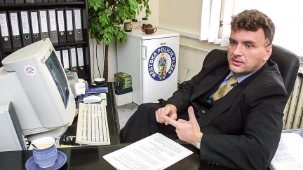 Podvodníci s tituly mají problém. Vysokoškolské diplomy lze zrušit