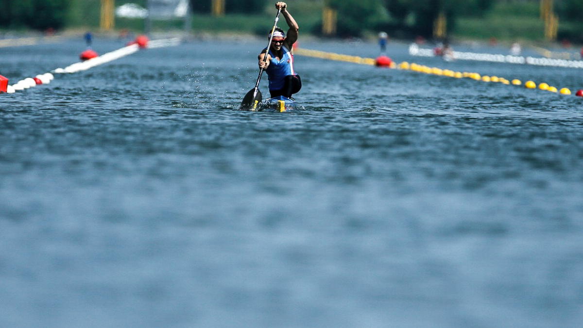 Fuksa kraloval i na pětistovce. V Moskvě obhájil titul