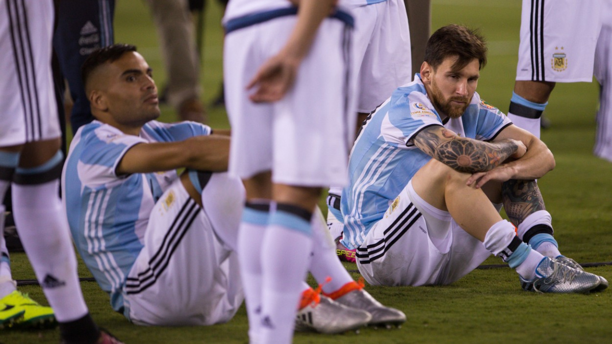 Černý večer pro Argentinu: ztratila titul i Messiho. Skončil kariéru
