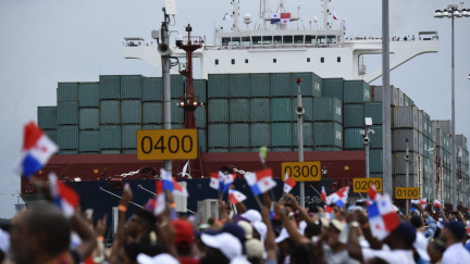 Panamský průplav se dočkal rozšíření. Je širší, hlubší, ale předražený a nekvalitní