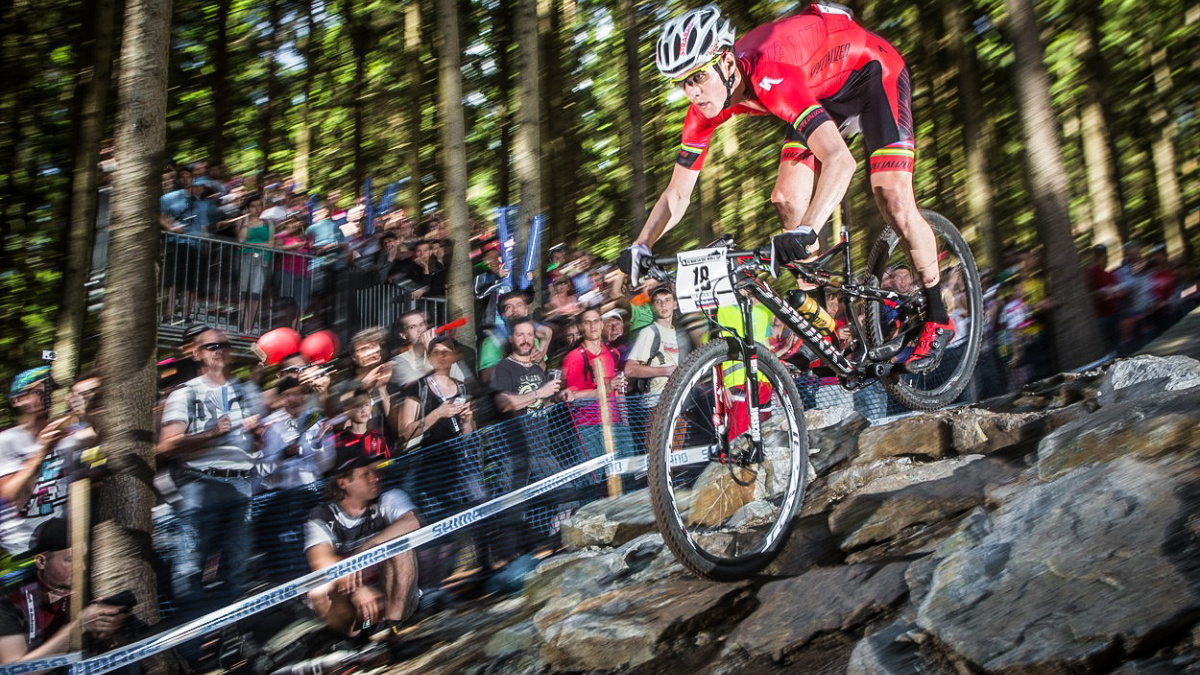 Kulhavý skalpoval francouzskou legendu. Králem Vysočiny je neporazitelný Schurter