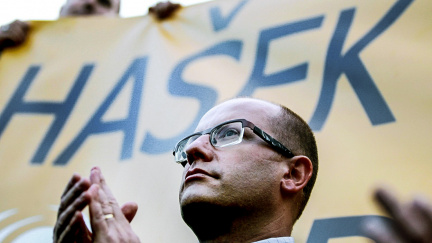 Komentář: Krajské volby jako melodrama: Hledá se náhrada za Sobotku