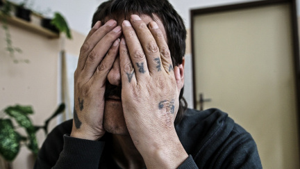 Komentář: Na hranici mučení: 'Dobrovolné' kastrace jako cesta do středověku