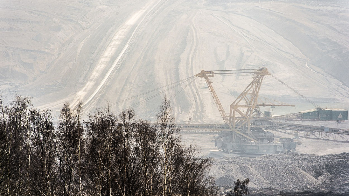 Záhadný úvěr na miliardu. Vlastník Škody uzavřel smlouvu s firmou z podvodného ovládnutí MUS