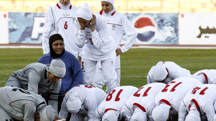 S míčem mezi mešitami. Muslimky prince Alího chtějí na MS