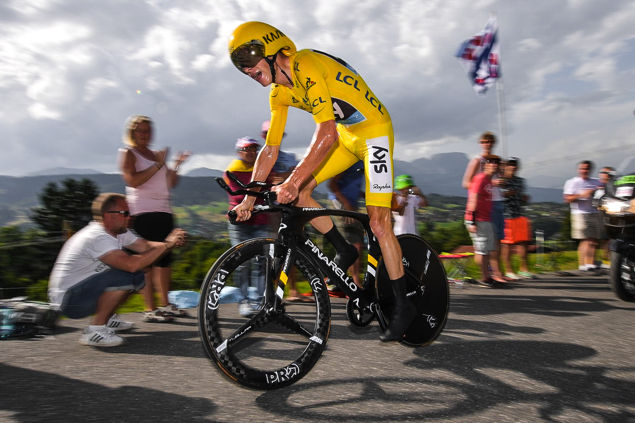 Froome si na časovce vyšperkoval náskok a už vymýšlí vítězný proslov