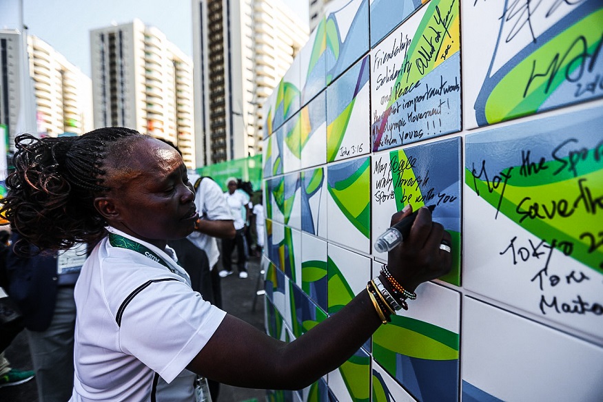 Olympiáda pro bohaté. 'Zeď hanby' shrnuje všechno, co je na hrách v Riu špatně