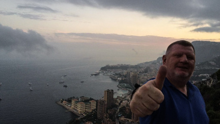 Zákulisí korupce: Staří známí boha Dia aneb Podezřelé restituce v Praze