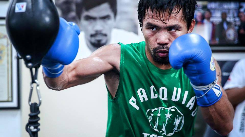 Filipínský senátor se vrací do ringu. Potřebuje peníze