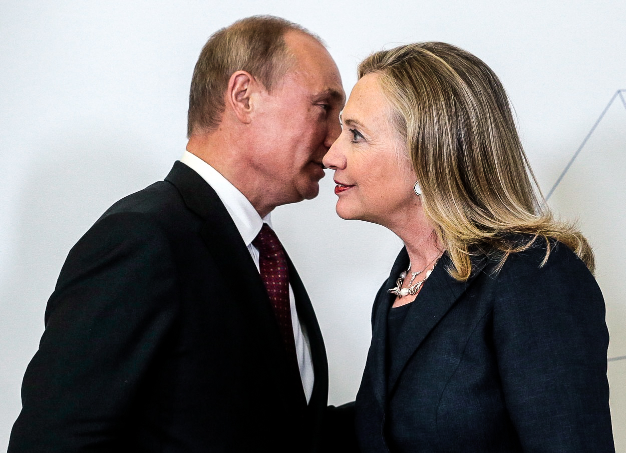 I Hillary můžete mít rádi. Putin ji ale nesnáší