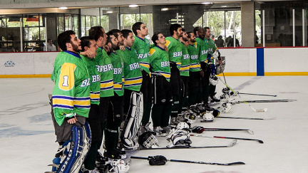 Ice, Ice, Baby! Lední hokej bují i v Brazílii, primitivní podmínky vyvažuje nadšení hráčů
