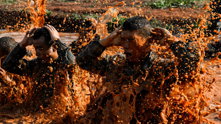 Jak vypadají nejdrsnější vojenské výcviky na světě