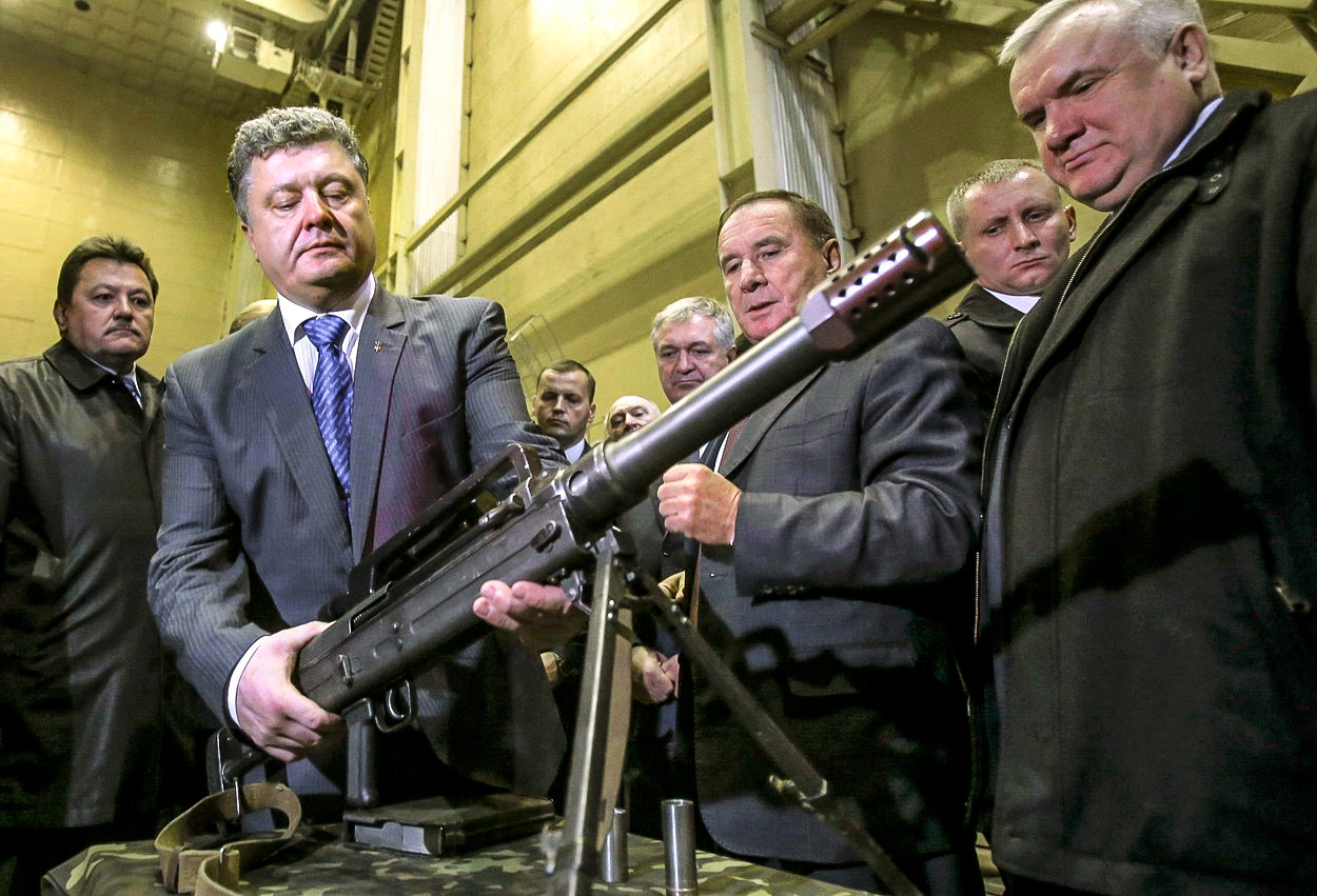 Kalašnikov, raketomet. Z Ukrajiny je velkoobchod se zbraněmi, pořídíte tam cokoli