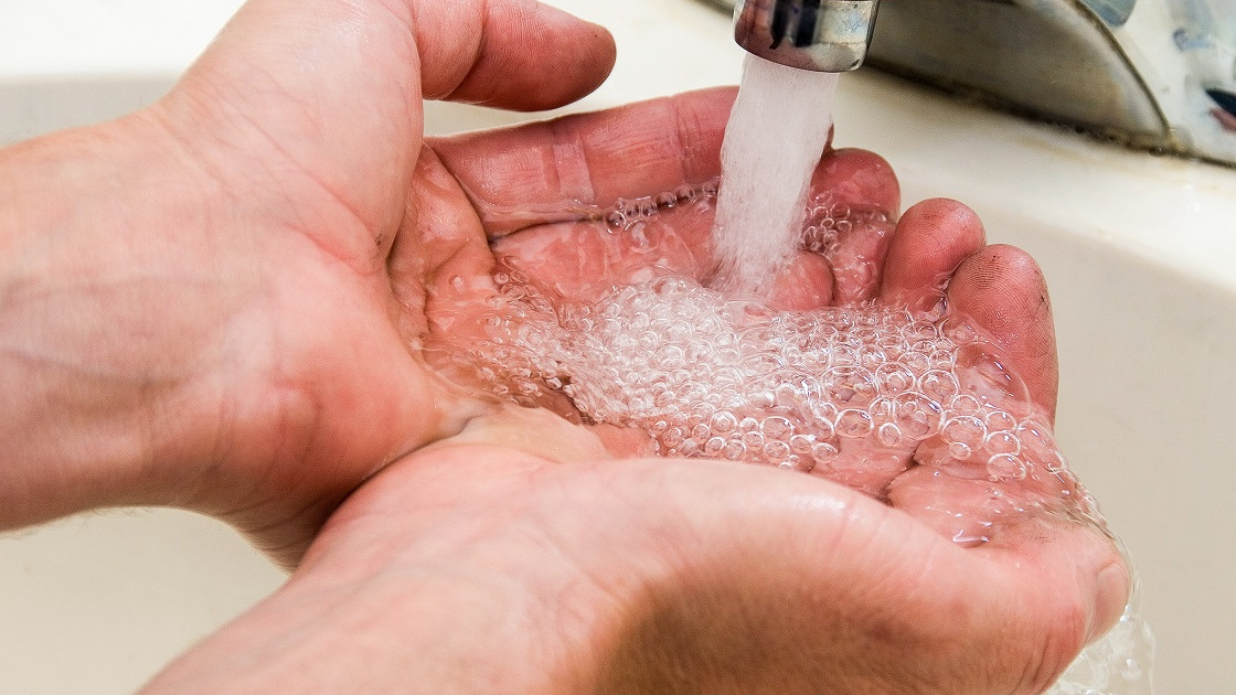 Ministerstvo se pustilo na tenký led, chce zdražit vodu až na trojnásobek