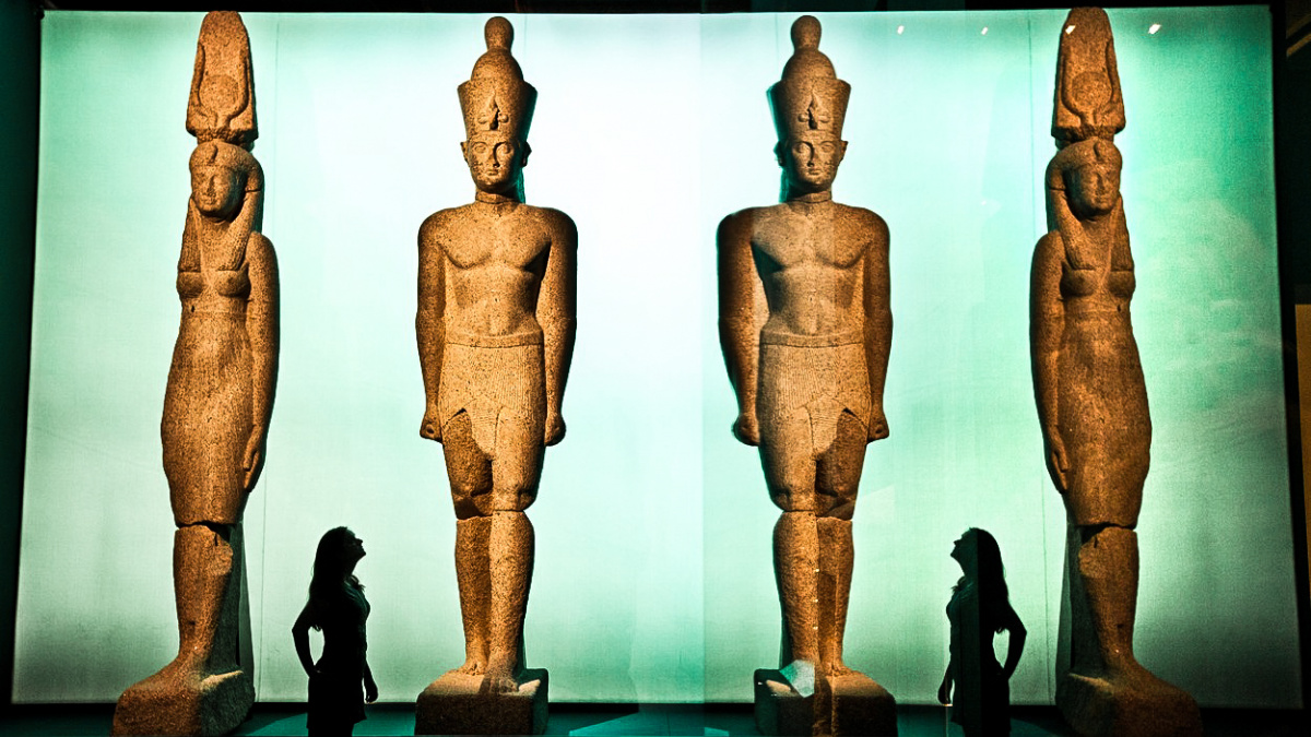 Nejdivnější věci ze dna oceánů: Potopená města, poklady i trosky vesmírné lodi