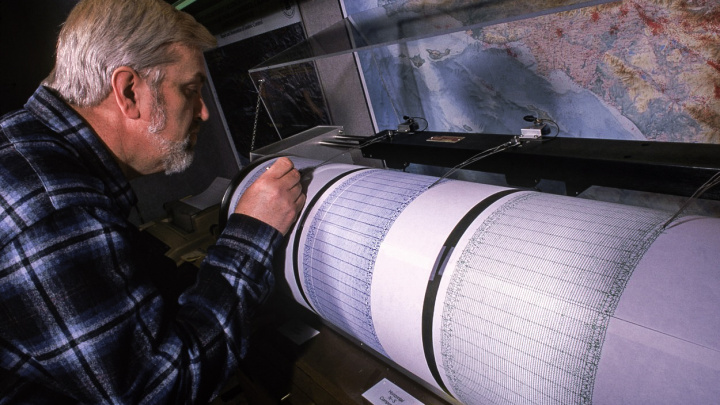 Kdo najde Svatý grál a dokáže předpovídat zemětřesení?