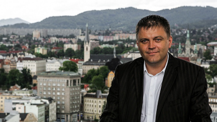 Zákulisí korupce: Korupční kauza bývalého europoslance Roberta Duška