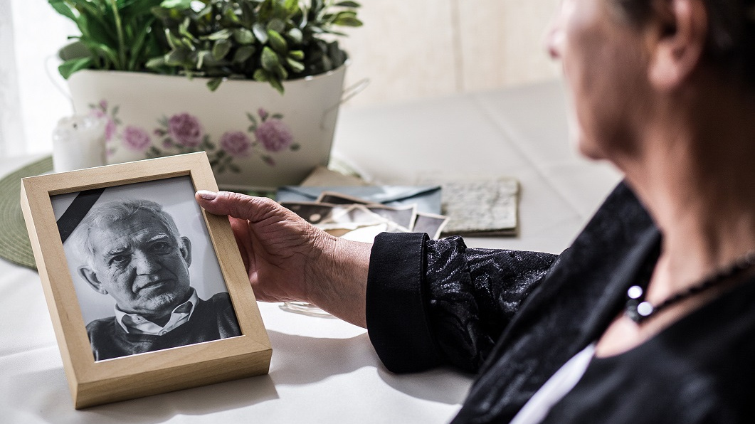 Co skutečně znamená, že umíráme na stáří?