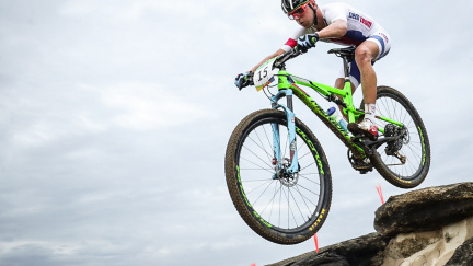 Cink si na závěr sezóny střihl stříbro. Ujel mu jen neporazitelný Francouz