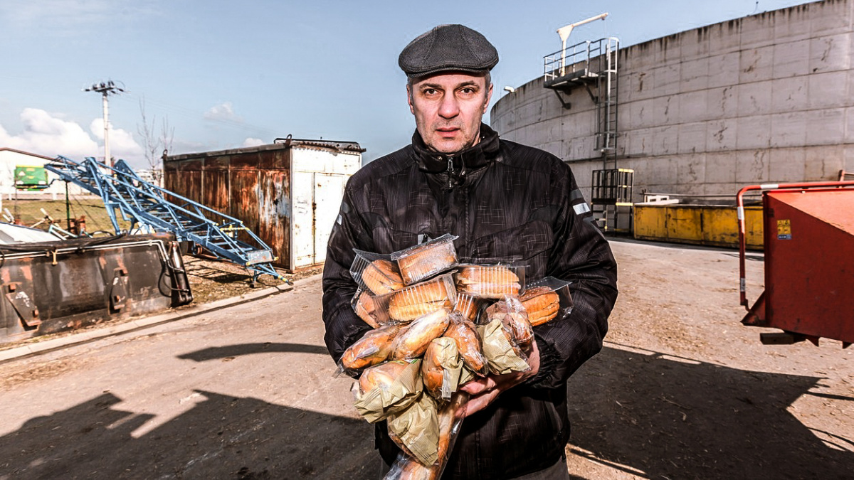 Trocha smrádku nevadí. Energeticky soběstačnou obec nehledejte v Německu, ale u Nymburka