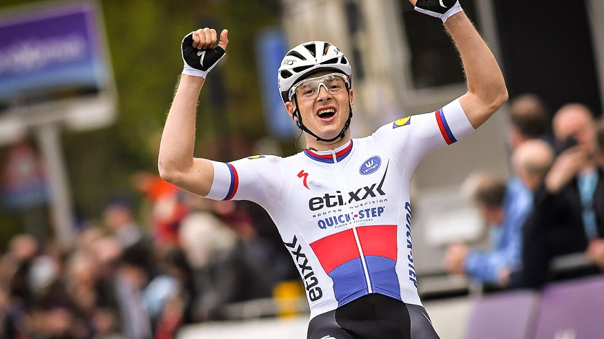 Vakoč celou sezónu jezdil pro jiné. V Belgii si konečně zazávodil