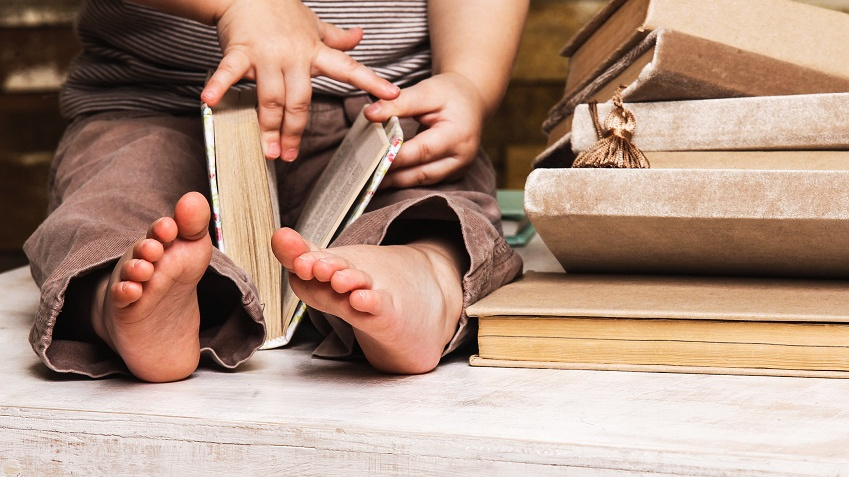 Z raného dětství si toho moc nepamatujeme. Přesto má na náš mozek rozhodující vliv