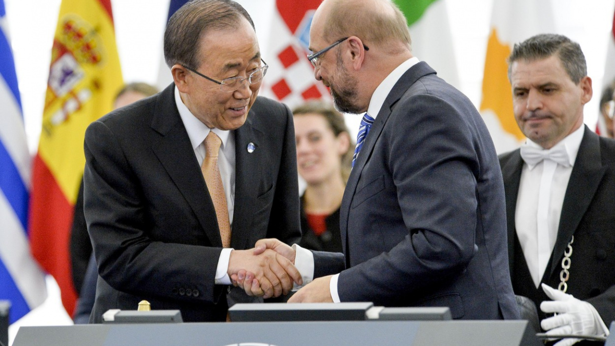 Europoslanci přijali klimatickou dohodu. Začne platit po celém světě