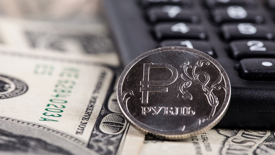 Ruská ERB banka v Česku krachuje. Z pojištění vkladů získají klienti zpět zhruba 3,6 miliardy korun