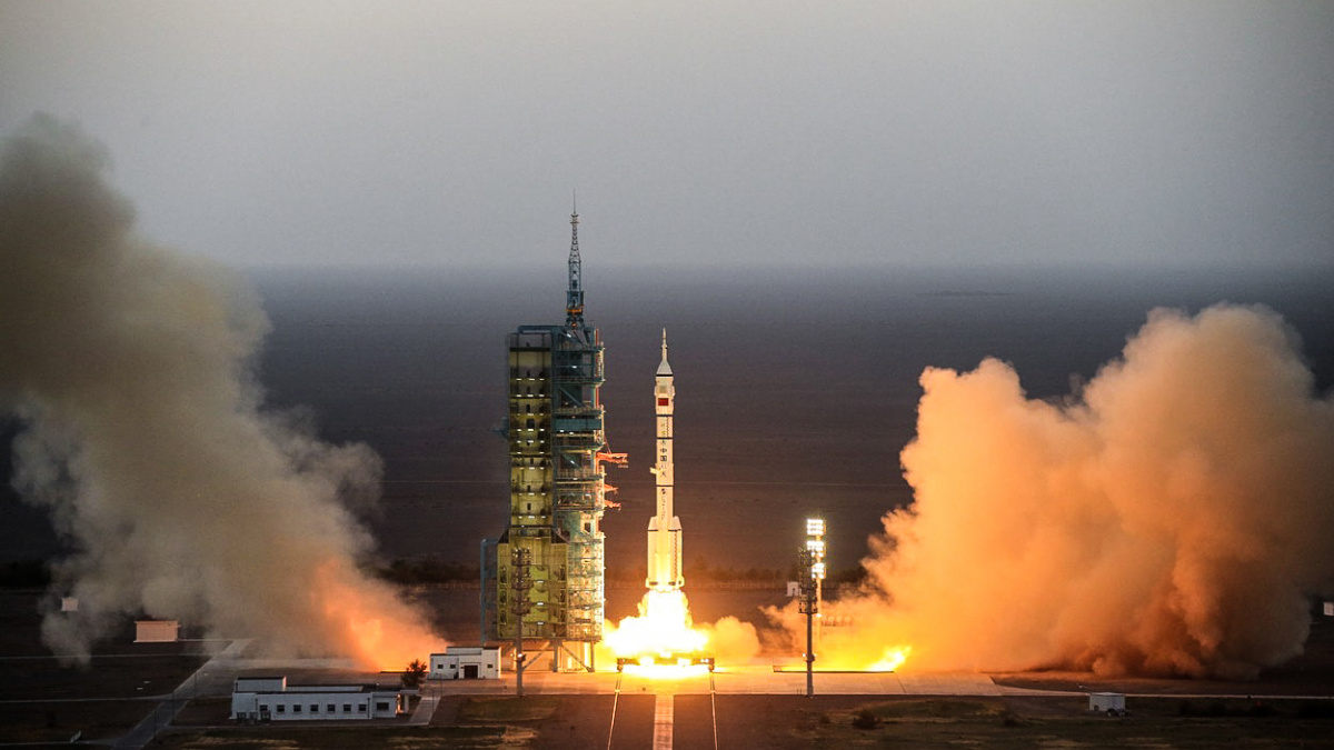 Čína vyslala do vesmíru dva tchajkonauty. V Nebeském paláci budou experimentovat