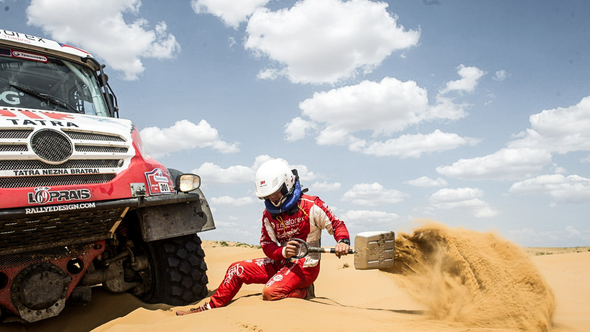 Loprais a Tatra zase patří k sobě. Český jezdec pojede Rallye Dakar v týmu Buggyra