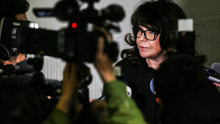 Hrad musí kvůli Peroutkovi zaplatit 100 tisíc. Jinak mu obstaví účet