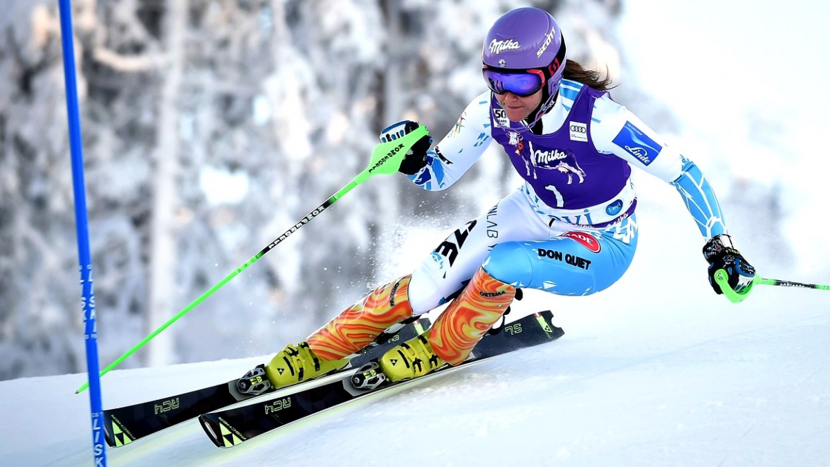 Zklamaná Strachová skončila ve prvním slalomu sezony sedmá