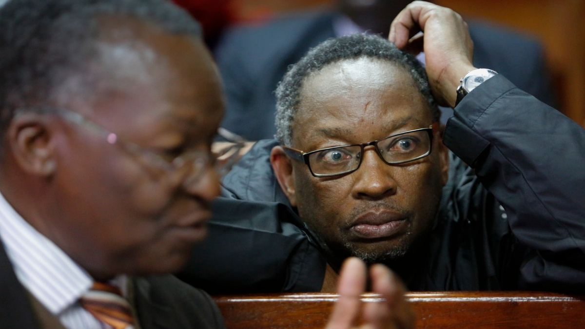 Olympijského funkcionáře zatkli pod postelí. V pokoji plném ukradených bot Nike