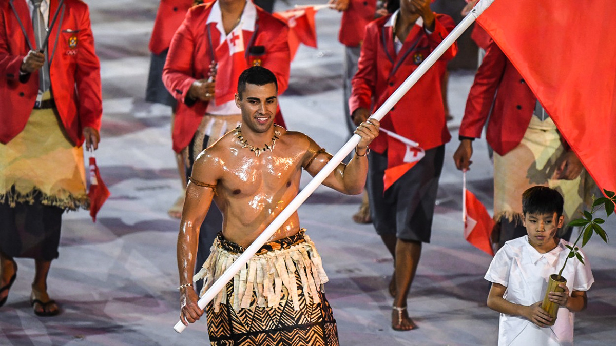 Na olympiádě pohoršoval svým naolejovaným tělem. Teď chce zkusit lyže