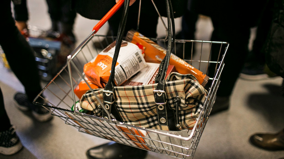 Kupovali byste prošlé potraviny? V Dánsku jdou na dračku