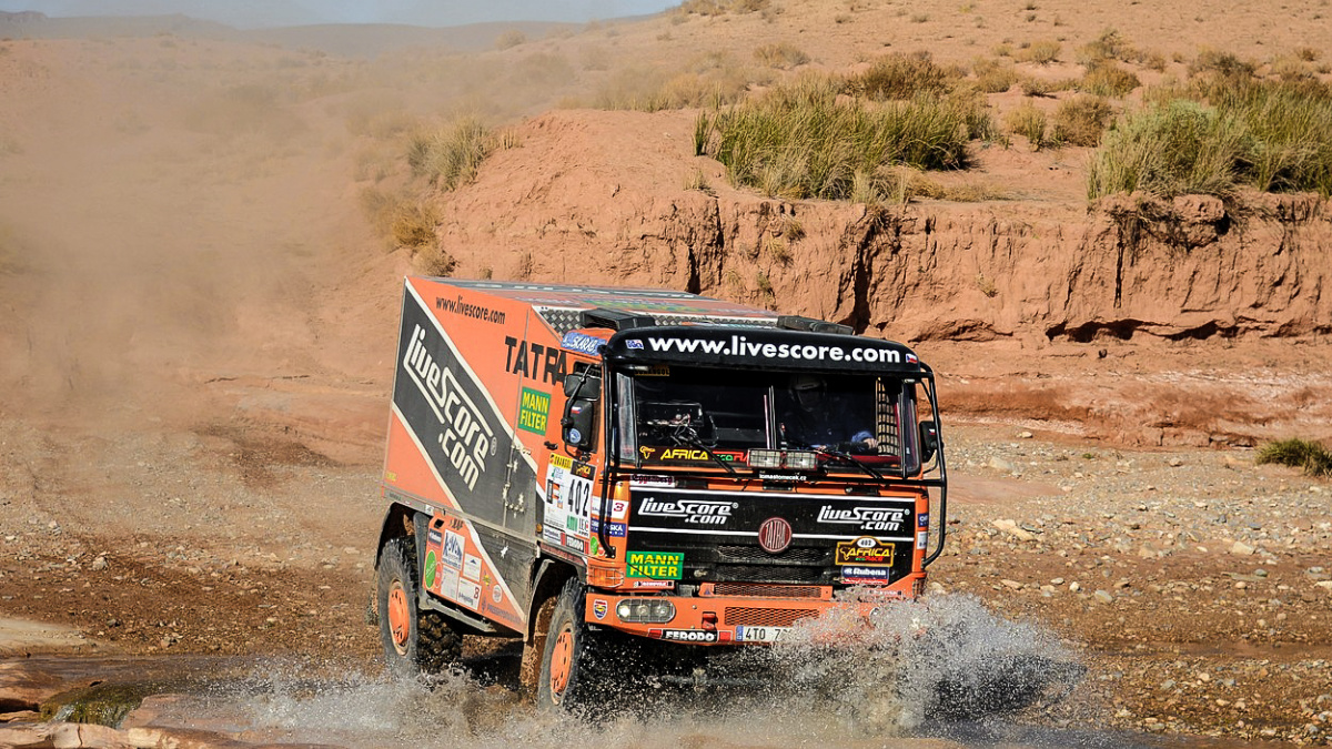Chceme do cíle dojet s radostí, říká Tomeček před africkou rallye