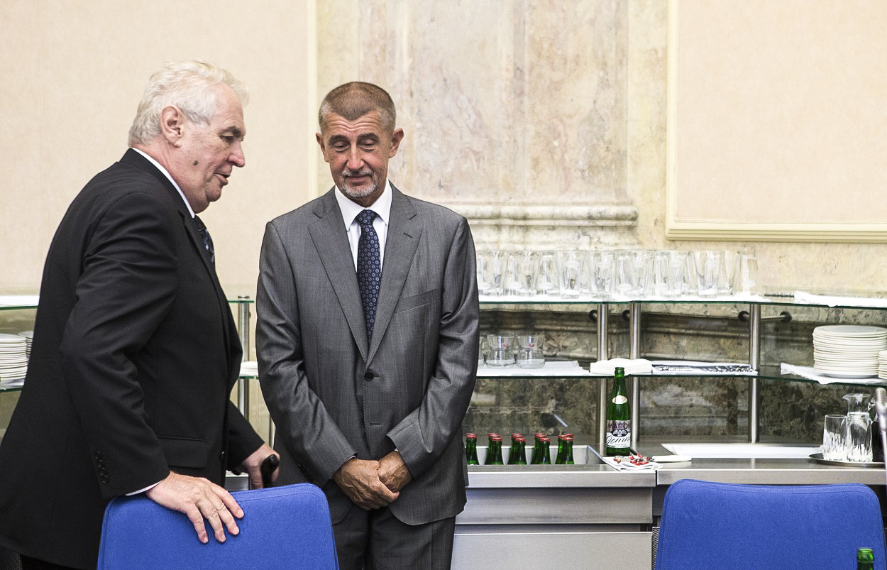 Zeman vetoval 'lex Babiš'. Zákon je podle něj protiústavní